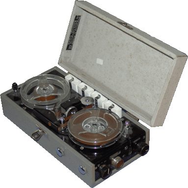 Ficord miniature reel to reel tape recorder - UK Vintage Radio